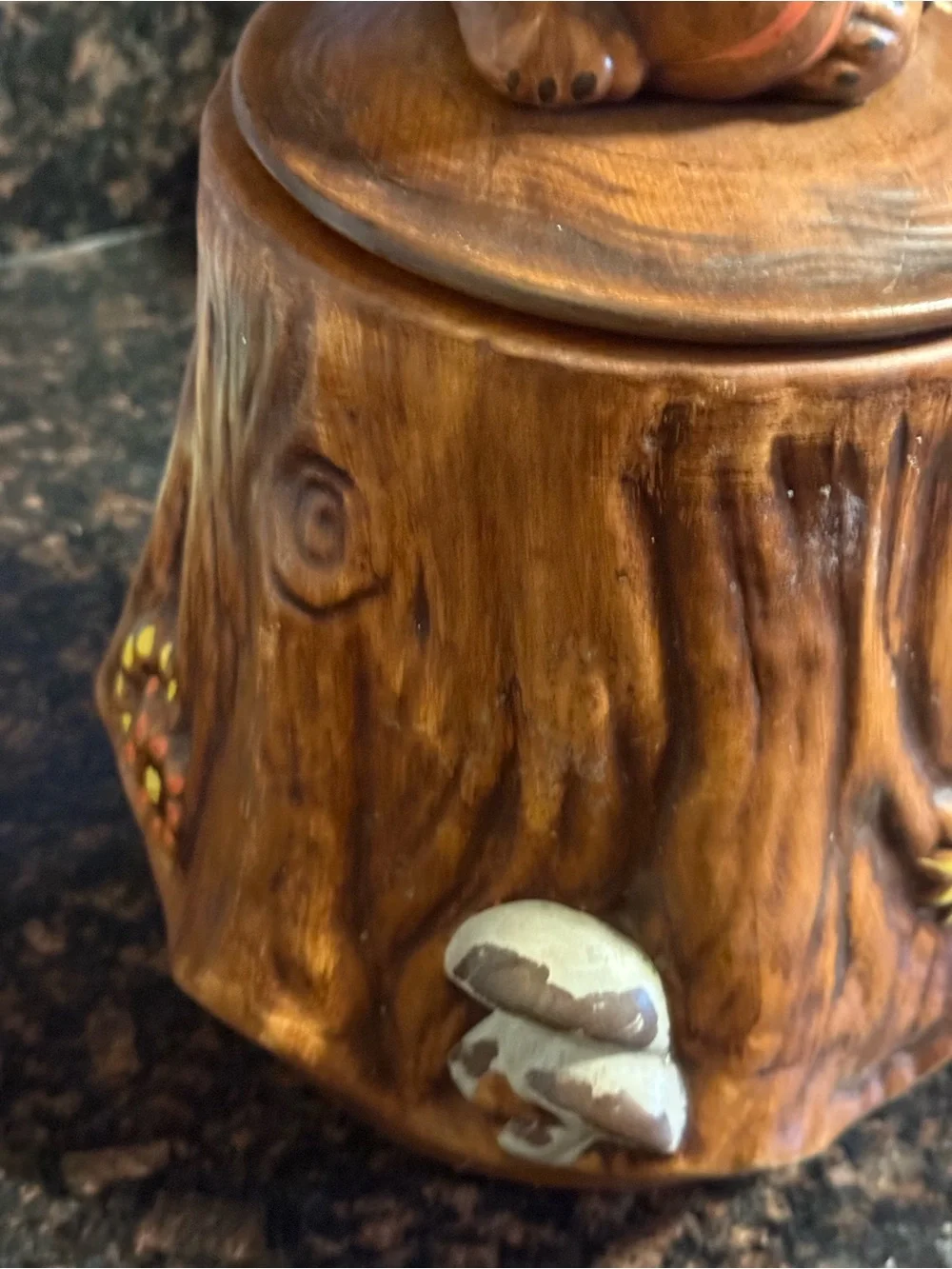 Vintage brown stump with dog Rare cookie jar